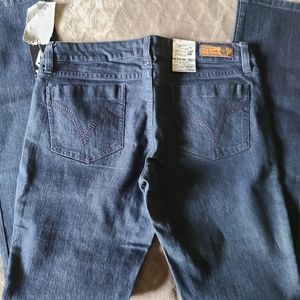 Volcom Women's Skinny Jeans Size 9 New with tags